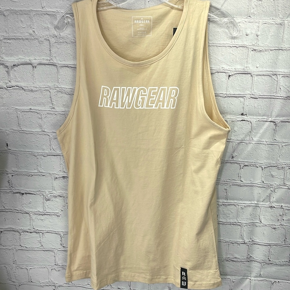 ⭐️NWT RAWGEAR workout tank SZ SM.